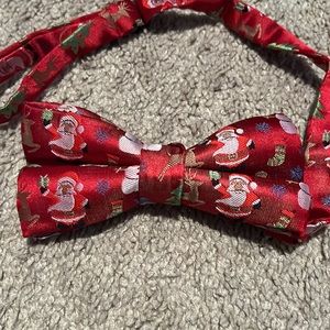 Silky Red Christmas Theme Bow Tie